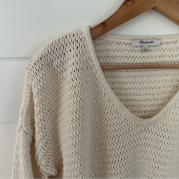 ✔️SOLD Madewell Loose Knit V-Neck - Picture 3 of 5
